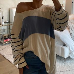 FREE PEOPLE OVERSIZED L/S TOP